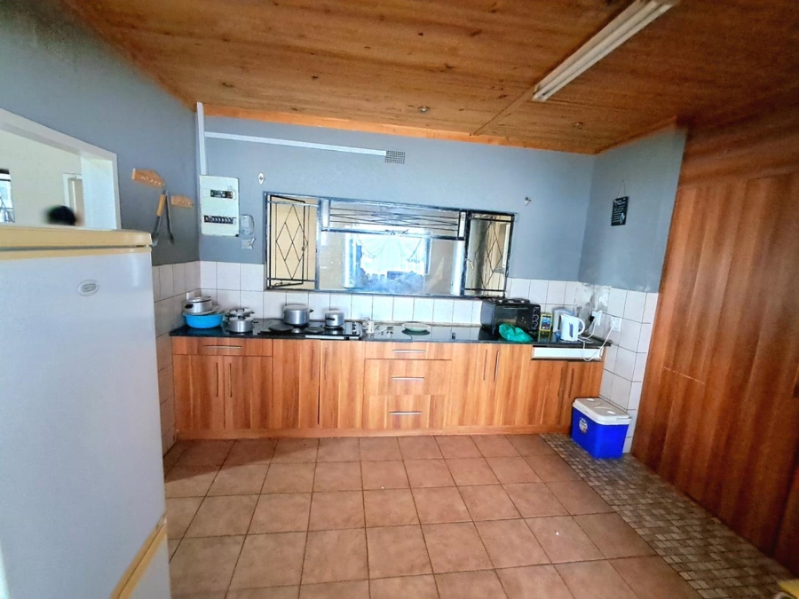 13 Bedroom Property for Sale in Generaal De Wet Free State